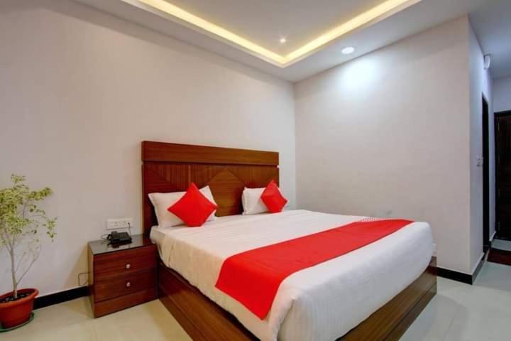 Hotel Le Castle Kodaikanal Ngoại thất bức ảnh