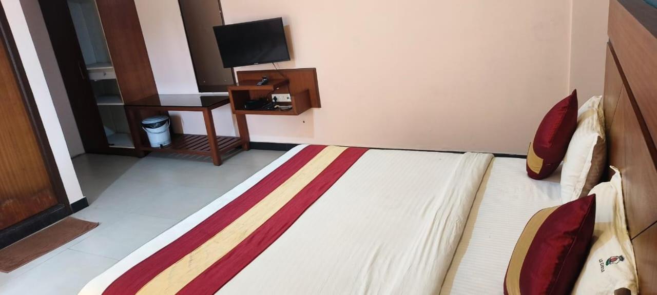 Hotel Le Castle Kodaikanal Ngoại thất bức ảnh