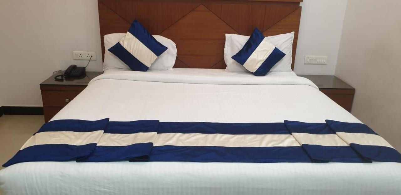 Hotel Le Castle Kodaikanal Phòng bức ảnh